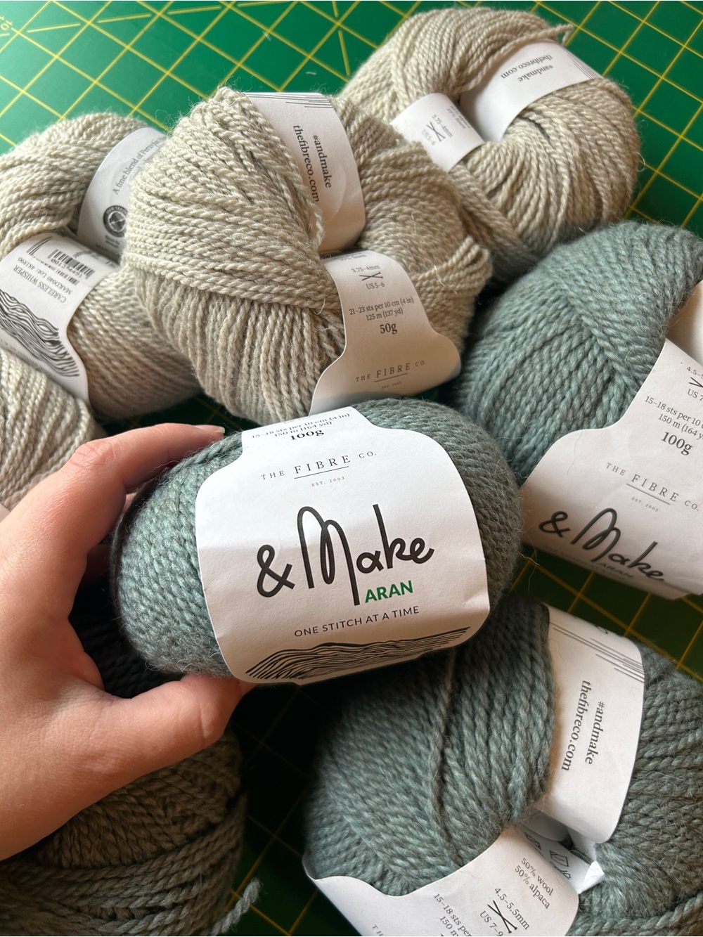 YARN DESTASH / &Make Bundle - Picture 2 of 7